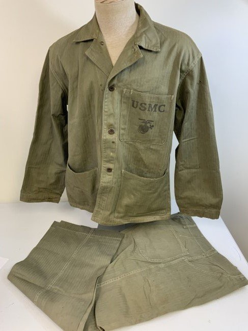 WWII USMC HBT JACKET AND PANTS WW2 ERA ORIGINAL NAMED: WWII USMC HBT JACKET AND PANTS WW2 ERA ORIGINAL . RARE ORIGINAL WWII SET. WORN BUT STILL IN VERY GOOD CONDITION . SOME STAINS. NAMED AND NUMBERED INSIDE . RARE .