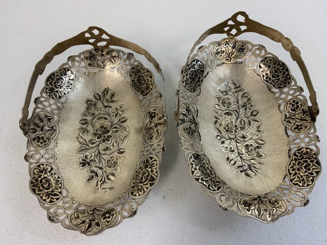 ANTIQUE IMPERIAL RUSSIAN 84 SILVER AND NIELLO 1893 DECORATED BASKETS: ANTIQUE IMPERIAL RUSSIAN 84 SILVER AND NIELLO DECORATED BASKETS . VERY RARE . SET OF 2 . BEAUTIFUL NIELLO SILVER WORK. HALLMARKED WITH 1893 DATES. 8" X 5" SIZE . TOTAL WEIGHT 400 GRM.