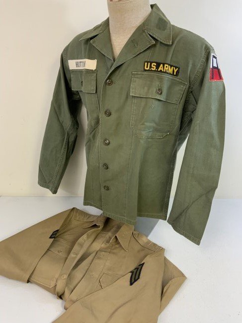 US ARMY HBT COMBAT JACKET AND SHIRT KOREAN AND WWII: US ARMY HBT COMBAT JACKET AND SHIRT KOREAN AND WWII .