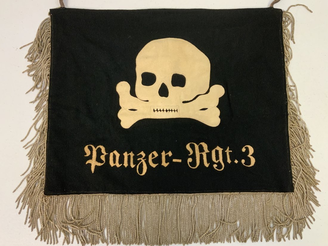 GERMANY THIRD REICH SS PANZER REG. 3 TRUMPET BANNER: GERMANY THIRD REICH SS PANZER REG. 3 TRUMPET BANNER . BEAUTIFUL EMBROIDERY WORK . KRIEGS FLAG ALL EMBROIDERED ON ONE SIDE AND SS SCULL ON THE OTHER. SILVER BULLION WIRE FRINGES. DOUBLE SIDED. BEAUTIFU