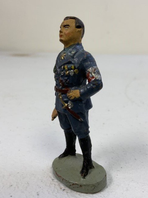 GERMAN NAZI PERIOD LINEOL / ELASTOLIN TOY SOLDIER NAZI LEADER: GERMAN NAZI PERIOD LINEOL / ELASTOLIN TOY SOLDIER NAZI LEADER