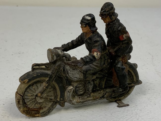 GERMAN NAZI PERIOD LINEOL / ELASTOLIN TOY SOLDIERS NSKK ON MOTORCYCLE: GERMAN NAZI PERIOD LINEOL / ELASTOLIN TOY SOLDIERS NSKK ON MOTORCYCLE . RARE.