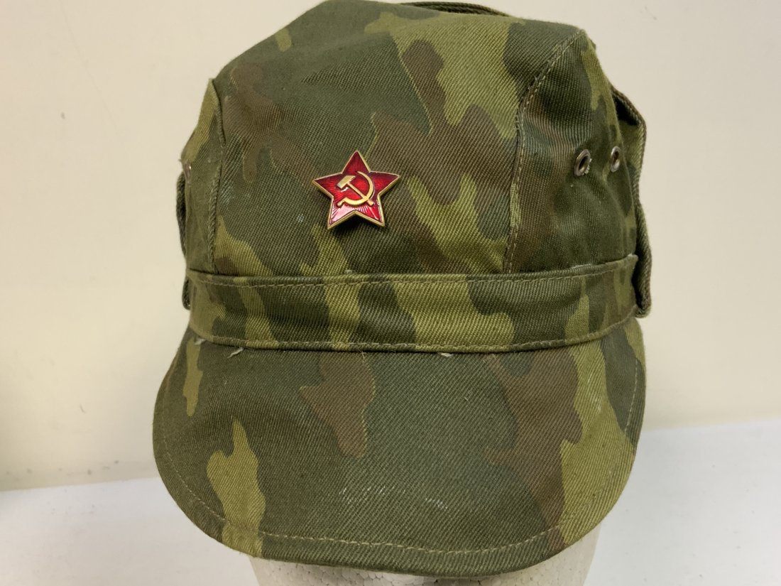 VINTAGE USSR SOVIET ARMY CAMOUFLAGE HAT: VINTAGE USSR SOVIET ARMY CAMOUFLAGE HAT . VERY GOOD CONDITION .
