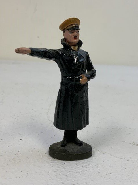GERMAN NAZI PERIOD LINEOL / ELASTOLIN TOY SOLDIER FUHRER ADOLF HITLER: GERMAN NAZI PERIOD LINEOL / ELASTOLIN TOY SOLDIER FUHRER ADOLF HITLER