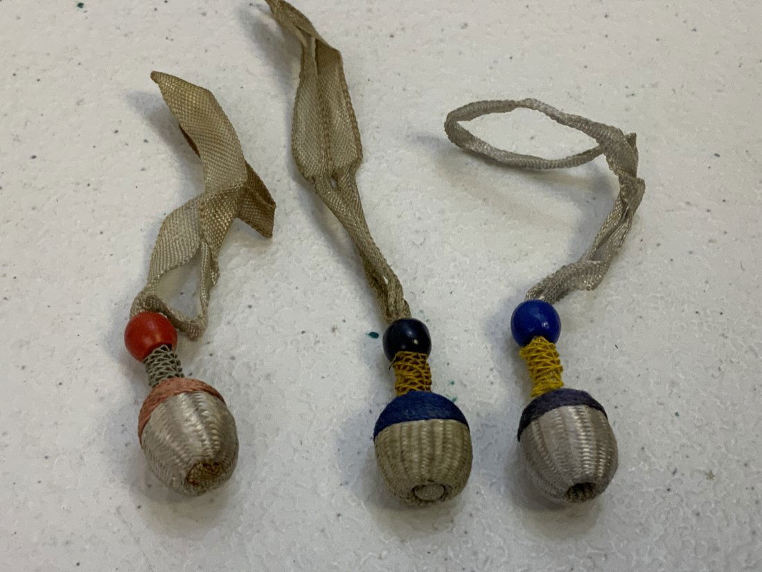 LOT OF GERMAN MINIATURE DAGGER AND BAYONETS KNOTS: LOT OF GERMAN MINIATURE DAGGER AND BAYONETS KNOTS . 6" LONG