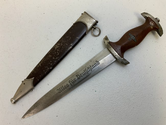 GERMANY THIRD REICH SA DAGGER M7/36: GERMANY THIRD REICH SA DAGGER M7/36. VERY GOOD CONDITION