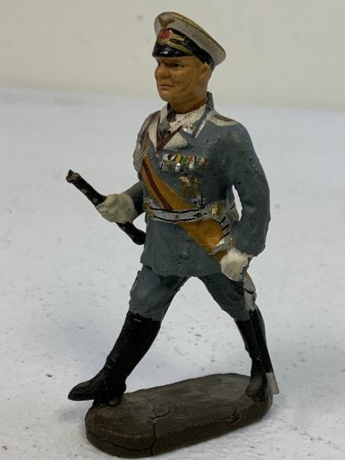 GERMAN NAZI PERIOD LINEOL / ELASTOLIN TOY SOLDIER HERMAN GOERING REICHSMARSCHALL: GERMAN NAZI PERIOD LINEOL / ELASTOLIN TOY SOLDIER HERMAN GOERING REICHSMARSCHALL