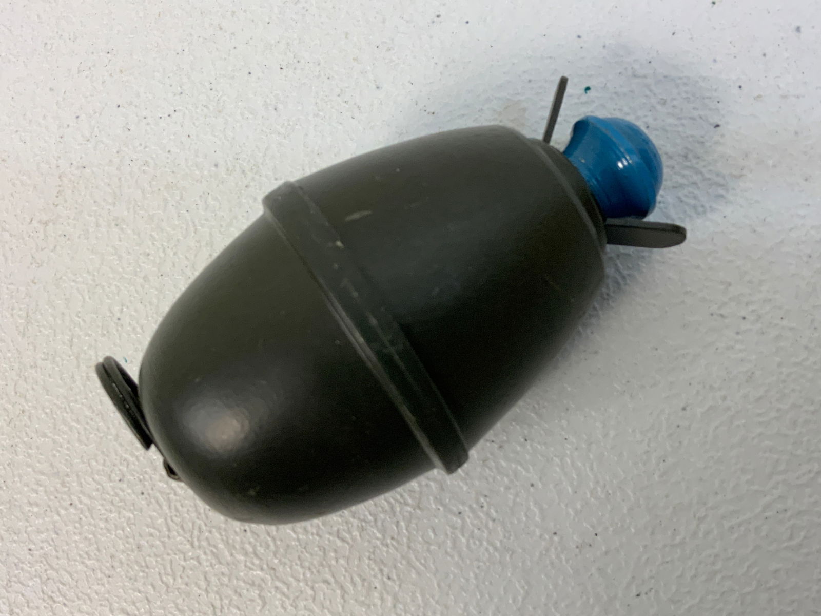 WWII GERMAN INERT M39 EGG DUMMY GRENADE: WWII GERMAN INERT M39 EGG DUMMY GRENADE . New Made Item: Display Only, this grenade is totally inert and cannot be converted to an explosive device. It is in full compliance with guidelines provide by