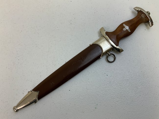 GERMANY THIRD REICH SA DAGGER M7/42: GERMANY THIRD REICH SA DAGGER M7/42. VERY GOOD CONDITION .