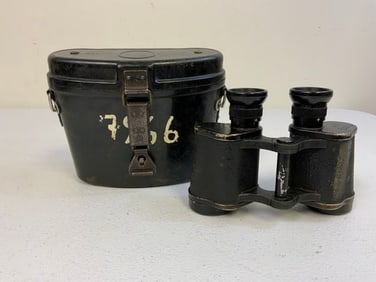 WWII NAZI GERMAN DIENSTGLAS 6X30 MILITARY ISSUED BINOCULARS WITH BAKELITE CASE