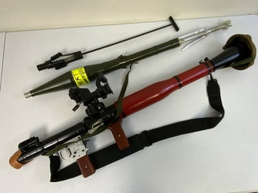 USSR INERT RPG -7 DISPLAY LAUNGER WITH INERT ROKET NON FIRING AND DEACTIVATED