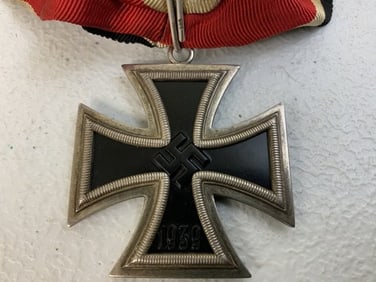 WWII GERMANY KNIGHTS CROSS OF THE IRON CROSS 1939 800 SILVER