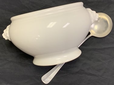 NAZI GERMANY LUFTWAFFE OFFICERS PORCELAIN MESS HALL SOUP TUREEN WITH LADLE