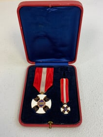 ITALY KNIGHTS CROSS OF THE ORDER OF THE ITALIAN CROWN BOXED