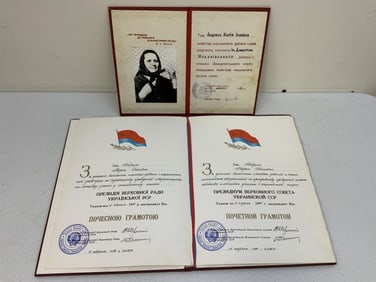 USSR SOVIET UKRAINE STATE ISSUED CERTIFICATE OF HONOR TO A FEMALE