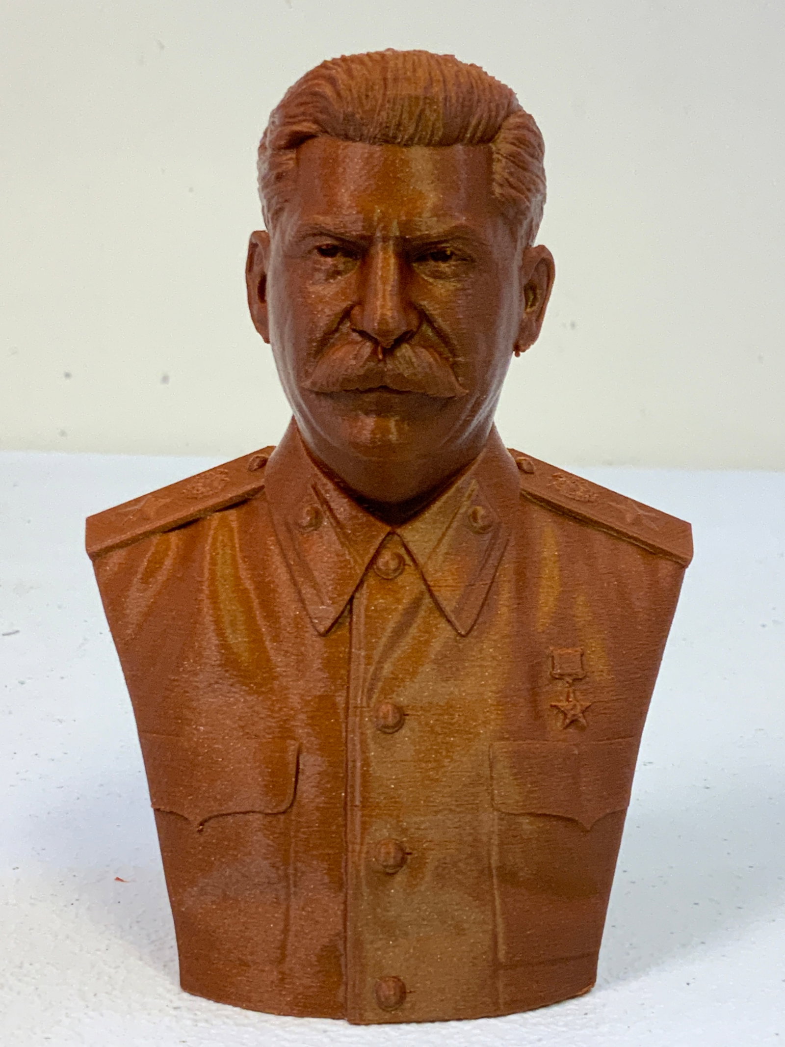 JOSEPH STALIN BUST DESK SIZE: JOSEPH STALIN BUST . MADE OF RESIN . 3D PRINTED MOST LIKELY. 5.5" TALL . DESK SIZE .