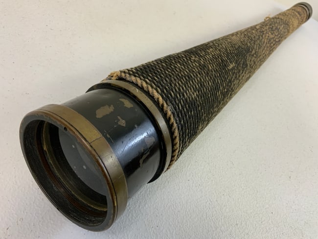 USA WWII US NAVY BU SHIPS 16 POWER MK 1 LARGE SHIPS SPYGLASS: WWII US NAVY BU SHIPS 16 POWER MK 1 LARGE SHIPS SPYGLASS . VERY GOOD CONDITION WITH GREAT OPTICS. DATED 1941 . 31" LONG .