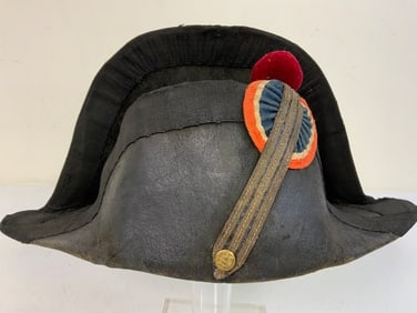ANTIQUE FRENCH EARLY 19th CENTURY BICORN HAT