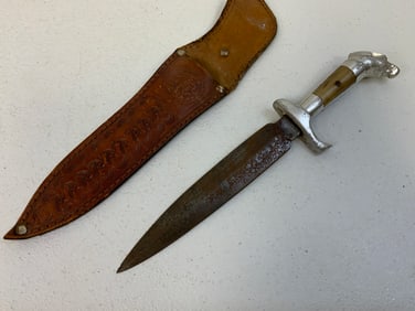 VINTAGE MEXICAN KNIFE WITH SHEET