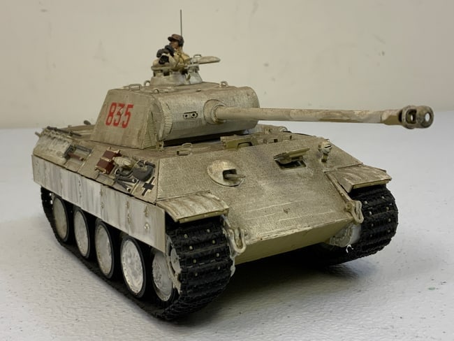 WWII GERMAN PANTHER TANK WINTER CAMO MODEL CUSTOM DETAILED: WWII GERMAN PANTHER TANK WINTER CAMO MODEL CUSTOM DETAILED . 8" LONG. .