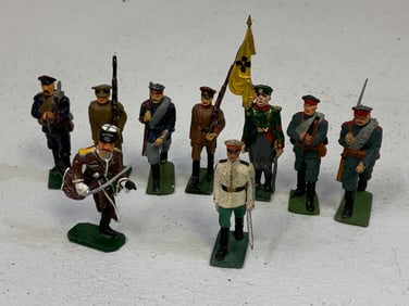 LOT OF PAINTED LEAD TOY SOLDIERS - IMPERIAL RUSSIAN