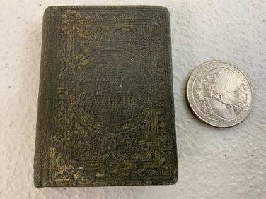 ANTIQUE MINIATURE BOOK ORPHAN WILLY BY AUNT LAURA 1862