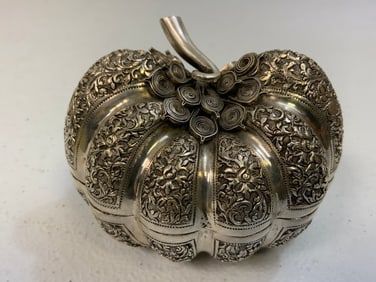 VINTAGE SILVER INTRICATE SILVER WIRE WORK LIDDED PUMPKIN BOWL