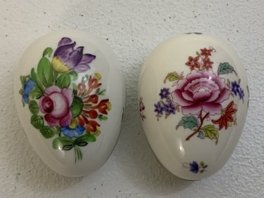 VINTAGE HUNGARIAN HEREND PORCELAIN FLORAL 3" EGG BOX LOT OF 2