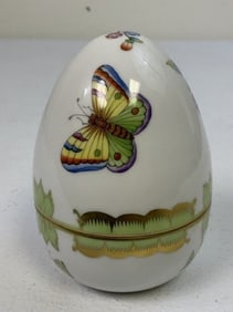 VINTAGE HUNGARIAN HEREND PORCELAIN "BUTTERFLY" 4.5" EGG