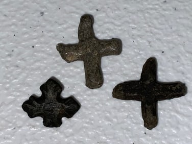 ANCIENT TRIO OF VIKING OR KIEVAN RUS CHRISTIAN PENDANT CROSSES