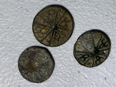 ANCIENT OR EARLY MEDIEVAL KIEVAN RUS OR VIKING ORNAMENTAL BRONZE BUTTONS OR ADORNMENTS