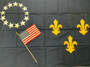 USA SMALL FLAG AND CITY OF LOUISVILLE KENTUCKY FLAG