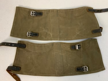 WWII GERMAN MILITARY MATCHED PAIR OF GAITERS