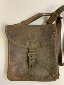 WWII GERMAN BLACK LEATHER SHOULDER BAG