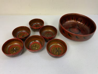 GROUP OF VINTAGE RUSSIAN KHOKHLOMA WOODEN BOWLS