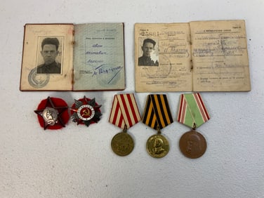 USSR WWII DOCUMENTED PERSONAL GROUP WITH RARE EARLY RED STAR ORDER