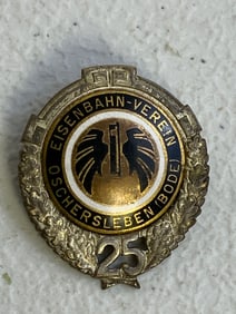 ANTIQUE GERMAN 25 YEARS RAILWAY VETERAN BADGE EISENBAHN VEREIN