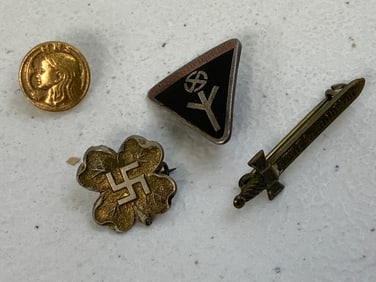 GERMANY THIRD REICH LOT OF FEMALE ORGANISATIONS BADGES