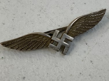 GERMANY THIRD REICH LUFTHANSA CIVILIAN AIRCRAFT PILOT RADIO OPERATOR BADGE