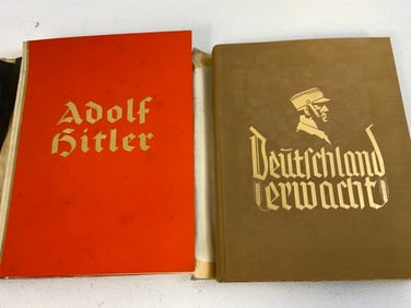 THIRD REICH GERMAN ADOLF HITLER AND DEUTSCHLAND ERWACHT CIGARETTE CARD BOOK