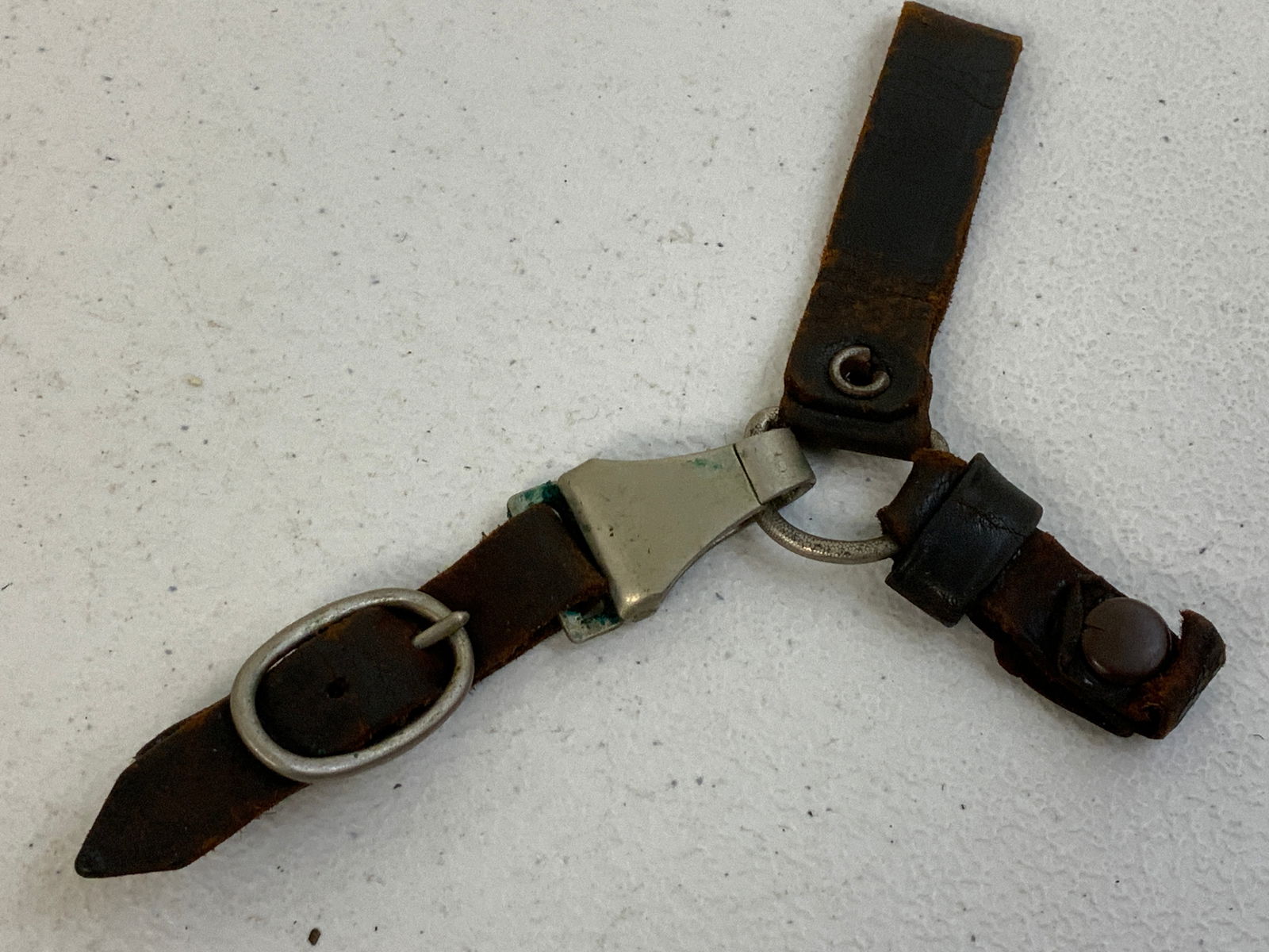 GERMANY THIRD REICH SA DAGGER 3 PIECE HANGER: GERMANY THIRD REICH SA DAGGER 3 PIECE HANGER. WELL USED BUT STILL GOOD CONDITION. MARKED CLIP.