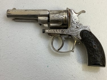 RARE BERTRAND & FILS THE MURDERED REVOLVER WITH IMPERIAL RUSSIAN EAGLE DECORATED GRIPS