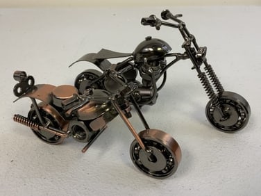 LOT OF 2 MOTORCYCLES MODELS MADE FROM SCRAP METAL