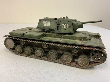 WWII USSR SOVIET KV-1 TANK MODEL CUSTOM DETAILED