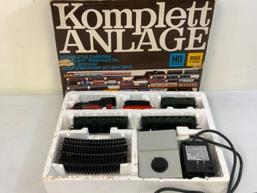 VINTAGE DDR EAST GERMAN PIKO HO GAUGE MODEL TRAIN SET