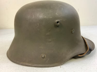 GERMAN M16 HELMET WITH WWII LINER