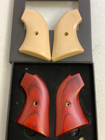 HERITAGE REVOLVERS REPLACEMENT GRIPS