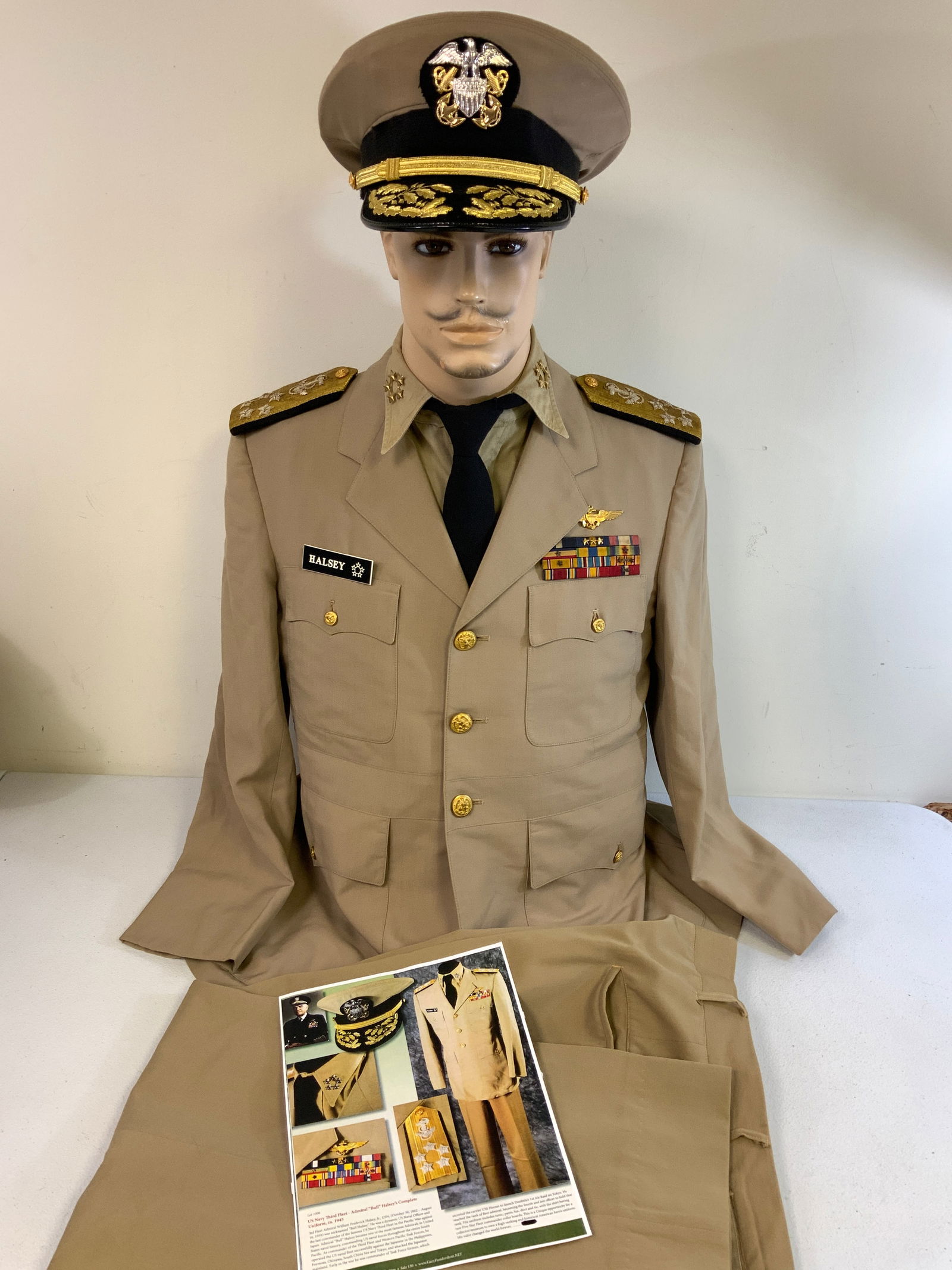 WWII US NAVY THIRD FLEET ADMIRAL WILLIAM HALSEY COMPLETE UNIFORM: WWII US NAVY THIRD FLEET ADMIRAL WILLIAM HALSEY COMPLETE UNIFORM. 3RD. FLEET ADMIRAL WILLIAM FREDERICK HALSEY ,JR USN (OCTOBER 30, 1882 - AUGUST 16, 1959) WAS NICKNAMED "BULL HALSEY". HE WAS A DYNAMIC
