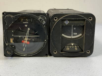 VINTAGE AICRAFT INSTRUMENT GAUGES: VINTAGE AICRAFT INSTRUMENT GAUGES. LOT OF 2