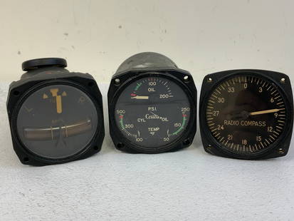 VINTAGE AICRAFT INSTRUMENT GAUGES: VINTAGE AICRAFT INSTRUMENT GAUGES. LOT OF 3